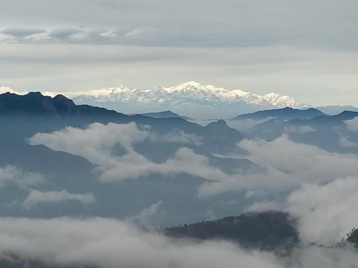 Namastay Himalayas, Канатал Екстериор снимка